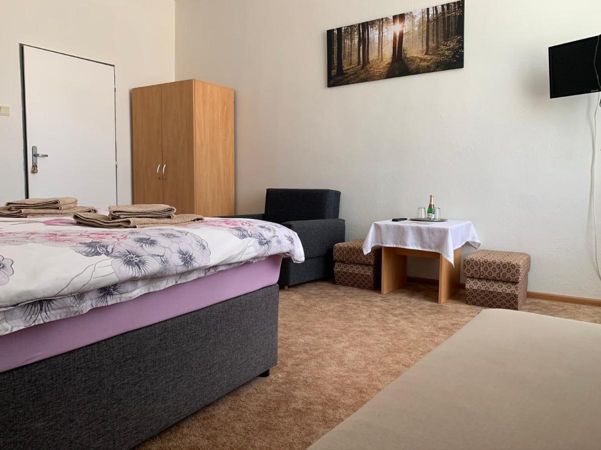 Ubytovanie Violet Ważec Zewnętrze zdjęcie