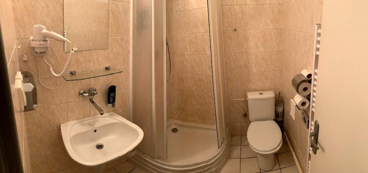 Ubytovanie Violet Ważec Zewnętrze zdjęcie
